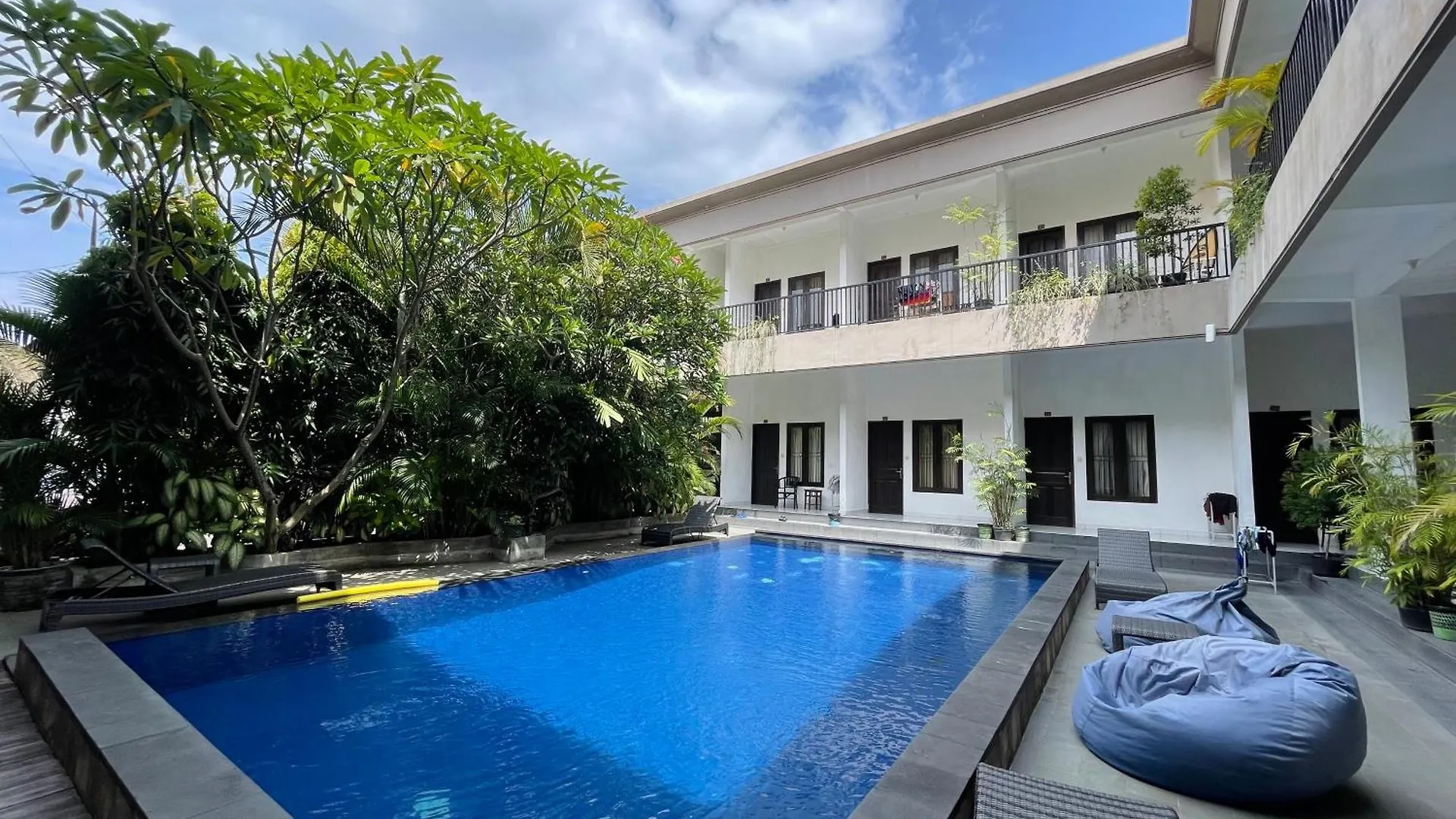 Seminyak Point Guest House Indonesia